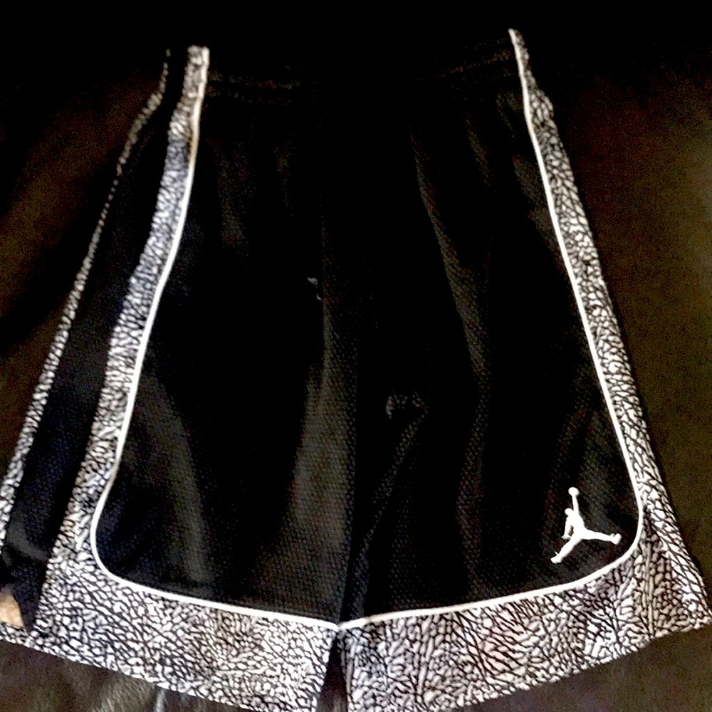 Boys Youth Large 10-12 Nike Shorts